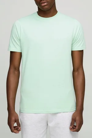 Boohoo Basic Slim Fit T-Shirt