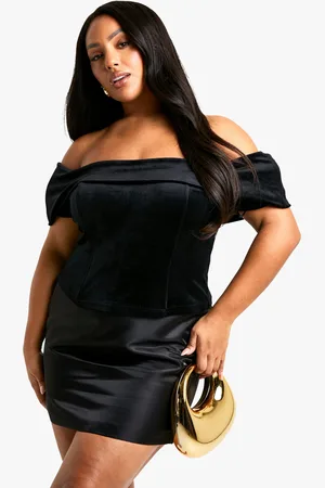 Boohoo Plus Fluwelen Korset Top