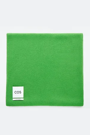 COS Pure Cashmere Scarf