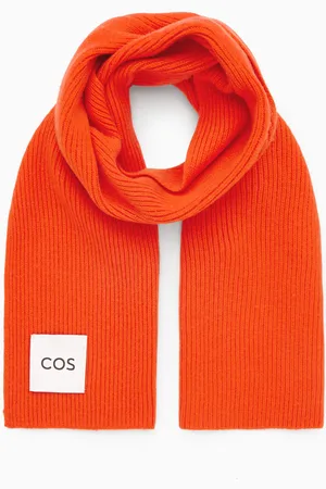 COS Cashmere-Blend Scarf