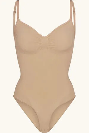SKIMS Seamless Sculpt corrigerende body met plooidetail