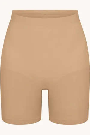 SKIMS Seamless Sculpt high waisted corrigerende short