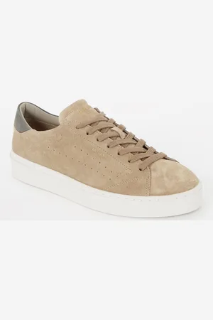 Axel Arigato Court sneaker van suède met leren details
