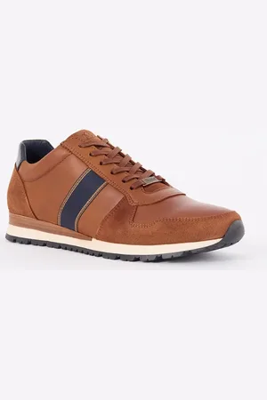 Dune Wide Fit Treck sneaker van nubuck met suède details