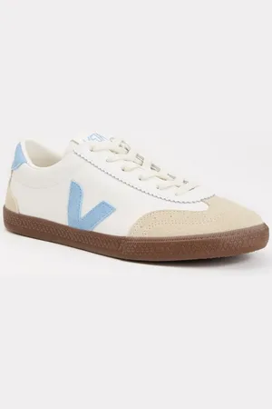 Veja Volley sneaker van leer met suède details