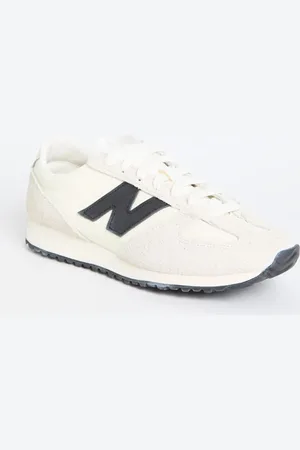 New Balance 471 sneaker met mesh details