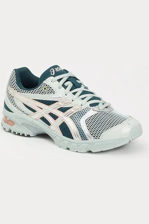 Asics Gel-DS Trainer 14 sneaker met mesh details