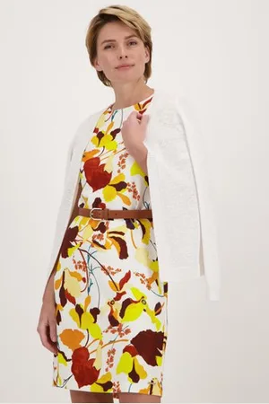 Claude Arielle Fijne, witte cardigan