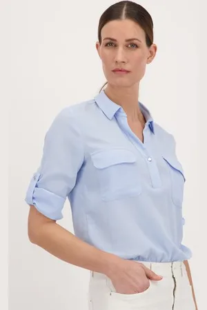 More & More Lichtblauwe blouse met borstzakken