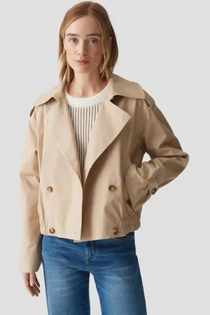 Opus Korte beige trenchcoat