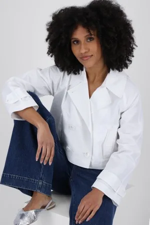 LOUISE Witte korte trenchcoat