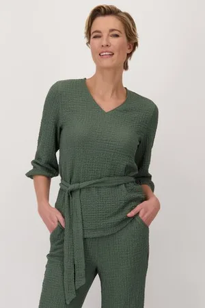 Claude Arielle Olijfgroen T-shirt met gewafelde structuur