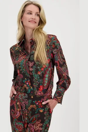 Claude Arielle Zwarte blouse met paisley print