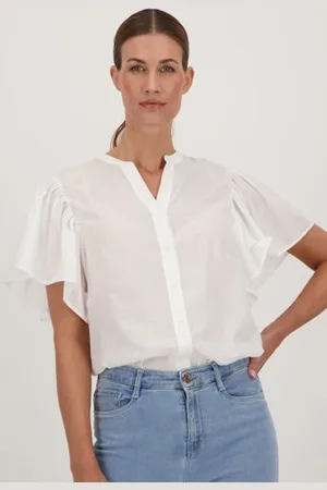More & More Witte blouse met vlindermouwen
