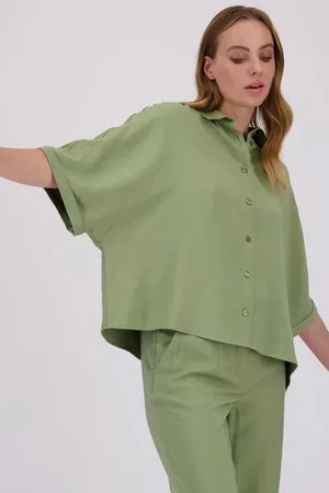 More & More Kaki blouse met halflange aangesneden mouwen