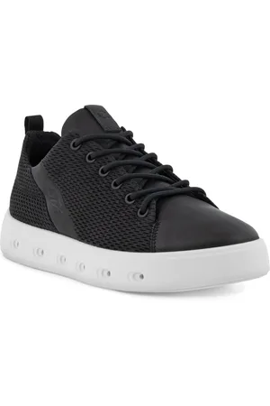 Ecco Street 720 W