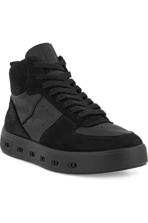 Ecco Street 720 W