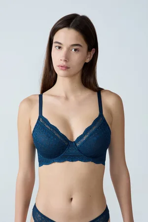 Etam Minimizer beugelbeha met -1 cupmaat effect - IDOLE - 70D -