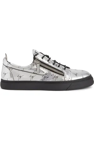 Giuseppe Zanotti Frankie signature logo