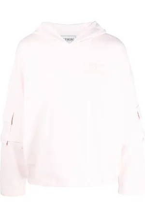Iceberg X Kailand O. Morris cargo