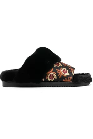 La DoubleJ Faux-fur floral strap slides