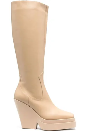 Gia Borghini 120mm knee