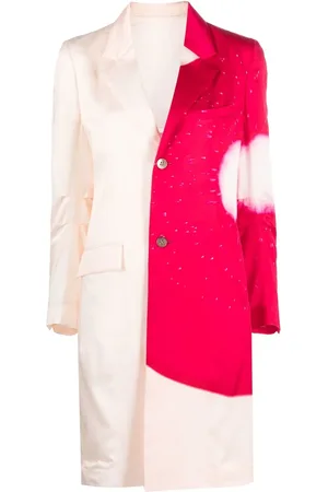 PLEATS PLEASE ISSEY MIYAKE Graphic button