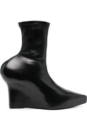 Givenchy Sculpted