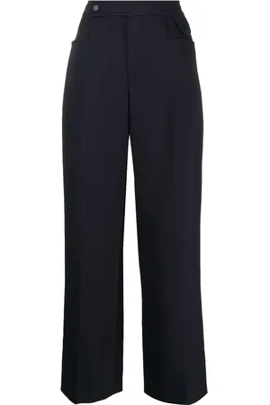 Low Classic Pocket