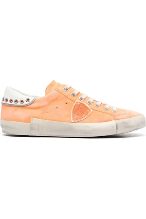 Philippe model Distressed low