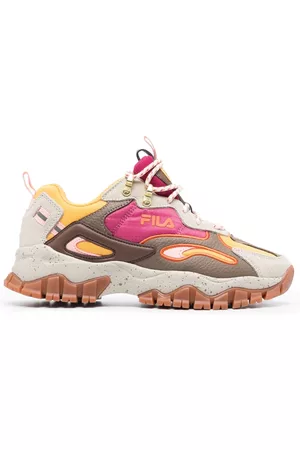 Fila Dames Sneakers - Race Tracer lace-up sneakers