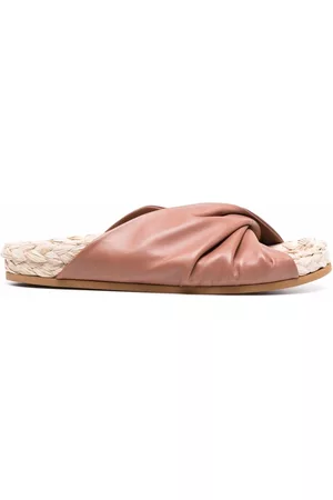 L'Autre Chose Dames Leren Sandalen - Gathered leather raffia sandals