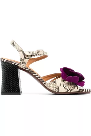 Chie Mihara Dames Leren Sandalen - Piruca floral-applique leather sandals