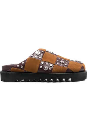TOGA PULLA Stud