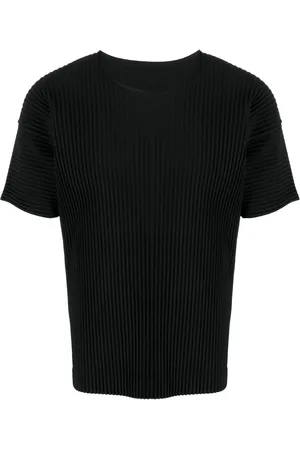 Issey Miyake Pleated short