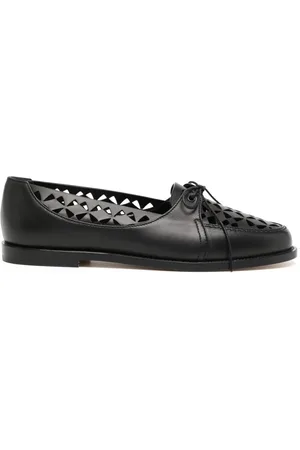 Manolo Blahnik Delirium cut