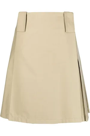 Burberry Pleat