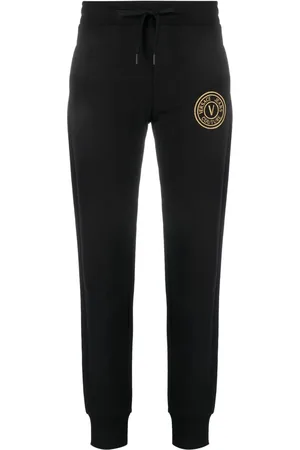 VERSACE V