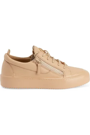 Giuseppe Zanotti Gail Match low