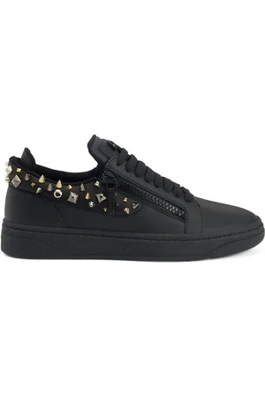 Giuseppe Zanotti Stud