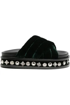 TOGA PULLA Stud