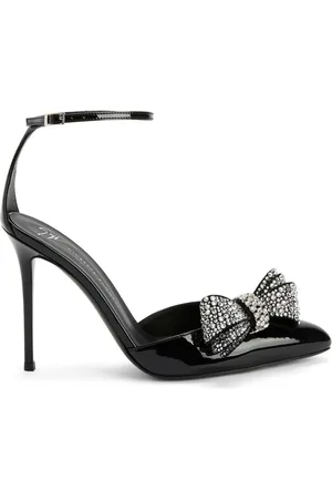 Giuseppe Zanotti Mahrtina 105mm bow
