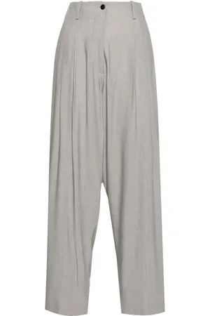 Quira Pleat