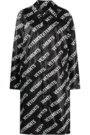 Vetements Logo