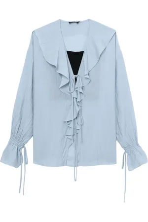 tout a coup Lace