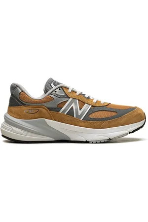 New Balance 990 lace