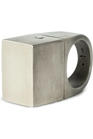 PARTS OF FOUR Geo sterling
