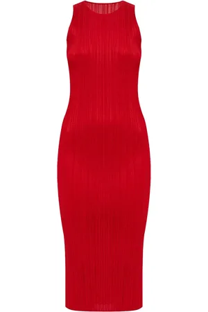 PLEATS PLEASE ISSEY MIYAKE Pliss?? sleeveless midi dress