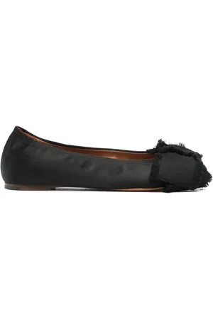Lanvin Bow
