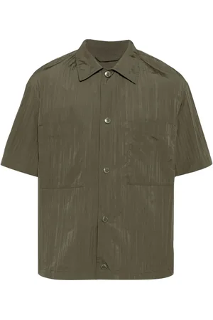MAN ON THE BOON. Pleated t